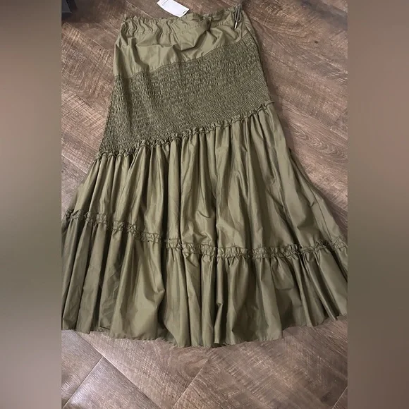 NEW- AKIRA  It Only Gets Better Ruched Maxi Skirt - Size 1X - Picture 4 of 4